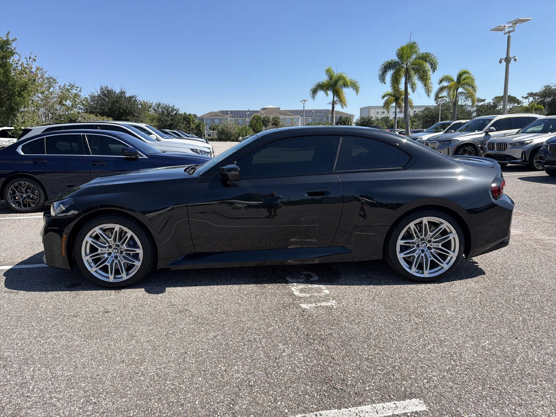 New 2027 Black Sapphire Metallic BMW Base image 7