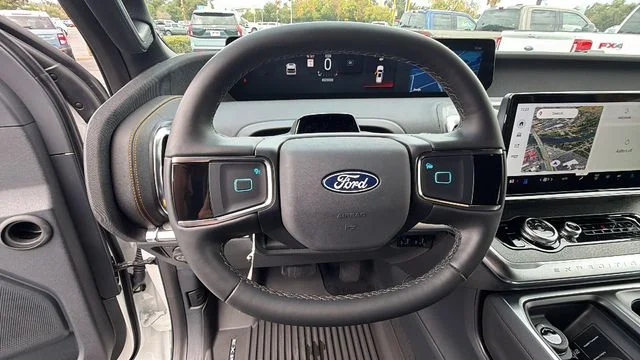 New 2027 Star White Metallic Tri-Coat Ford Tremor® image 28