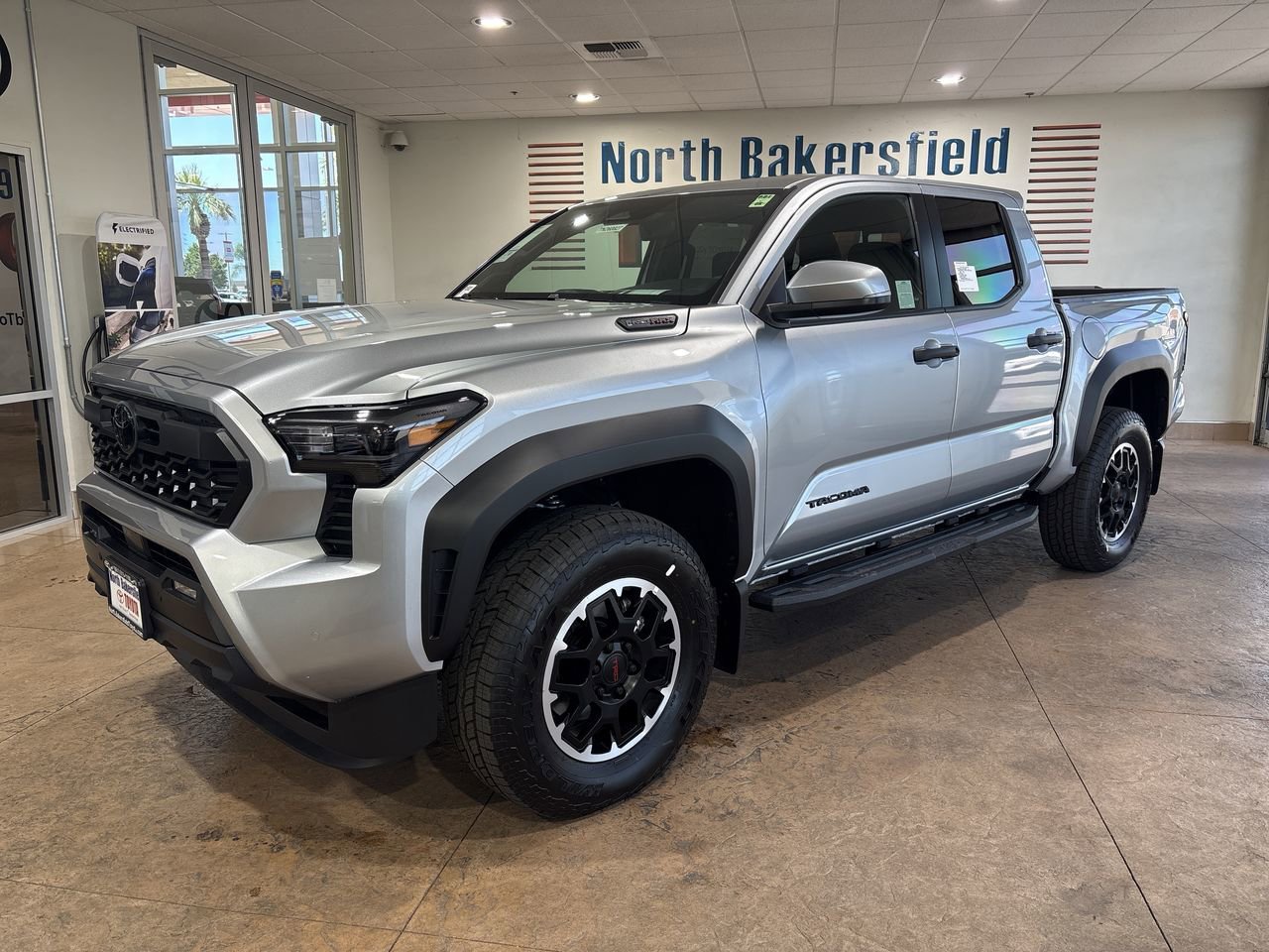 2026 Toyota Tacoma i-FORCE MAX Tacoma TRD Off-Road