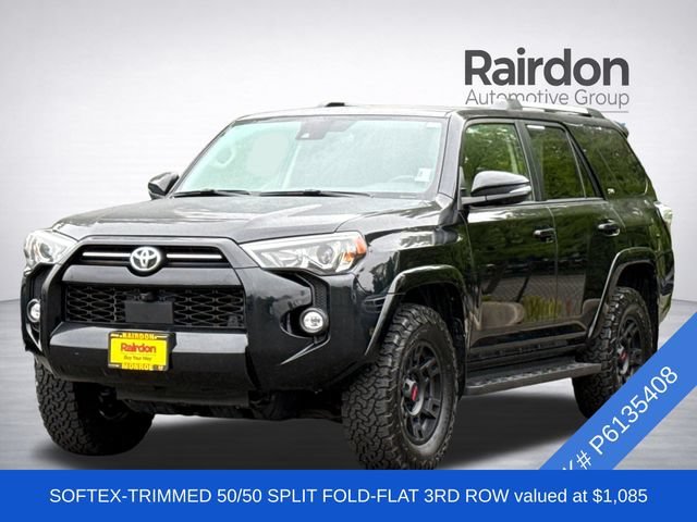 Used 2023 Midnight Black Metallic Toyota SR5 Premium image 2