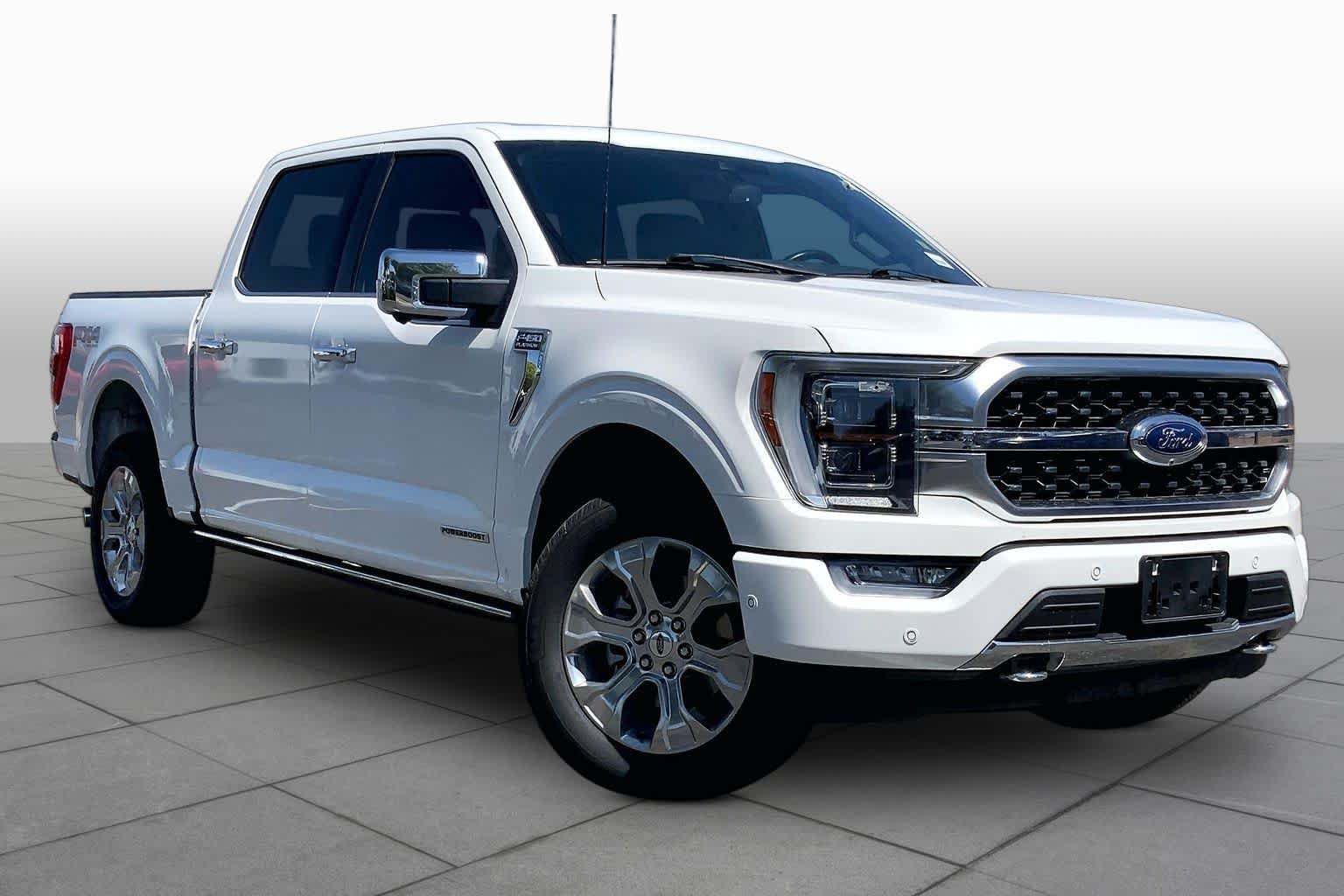 Used 2022 Star White Metallic Tri-Coat Ford Platinum image 3
