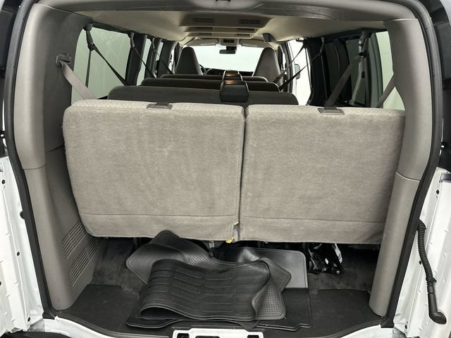2025 Chevrolet Express Passenger LT - Photo 35