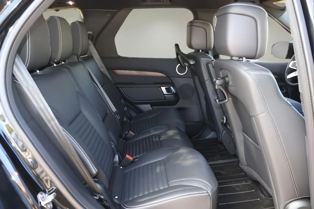 New 2026 Santorini Black Land Rover S image 19
