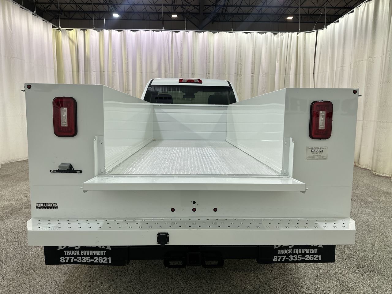 2026 GMC Sierra 3500 Chassis Cab Pro - Photo 16