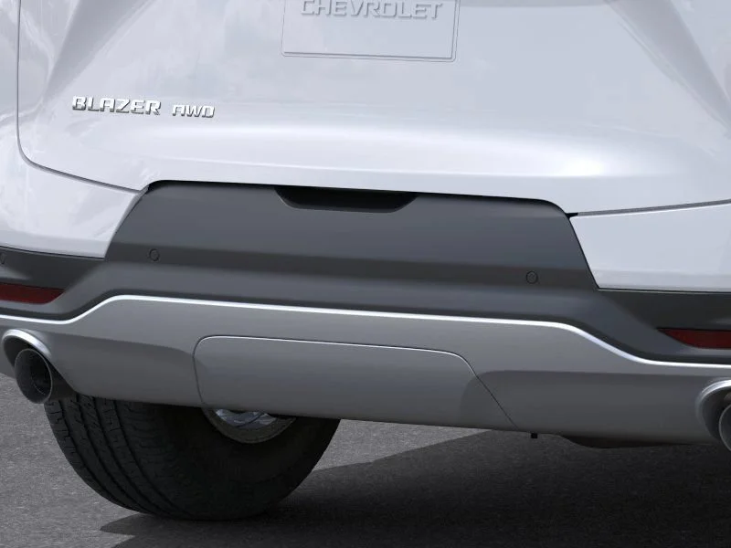 New 2026 Summit White Chevrolet 2LT image 16