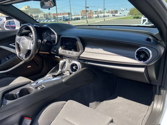 2022 Chevrolet Camaro LT1 - Photo 26