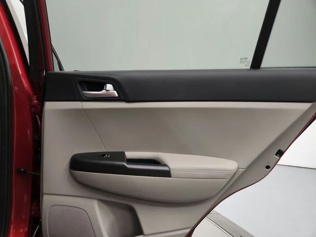 Used 2022 Red Kia LX image 26