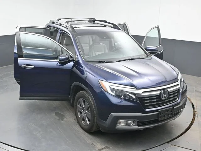 Used 2020 Obsidian Blue Pearl Honda RTL-E image 50