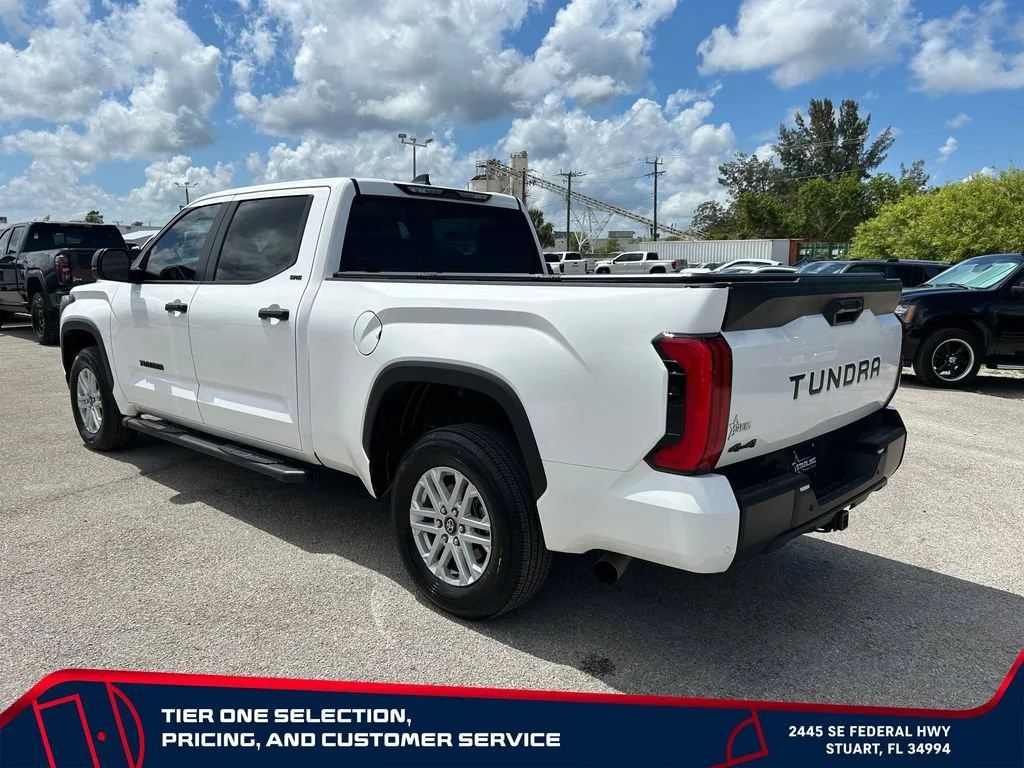 Used 2025 White Toyota SR5 image 5
