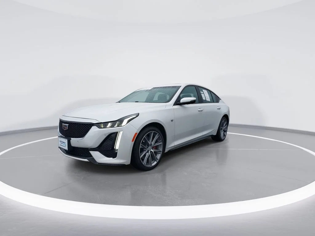 Used 2022 White Cadillac Sport image 4