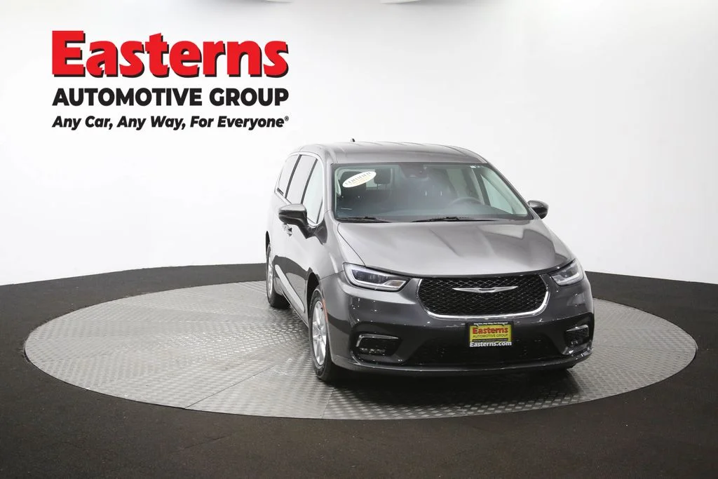 Used 2023 Gray Chrysler Touring L image 52