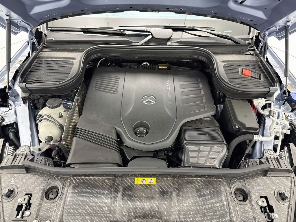 New 2026 MANUFAKTUR Light Blue Met Mercedes-Benz GLS 450 image 28