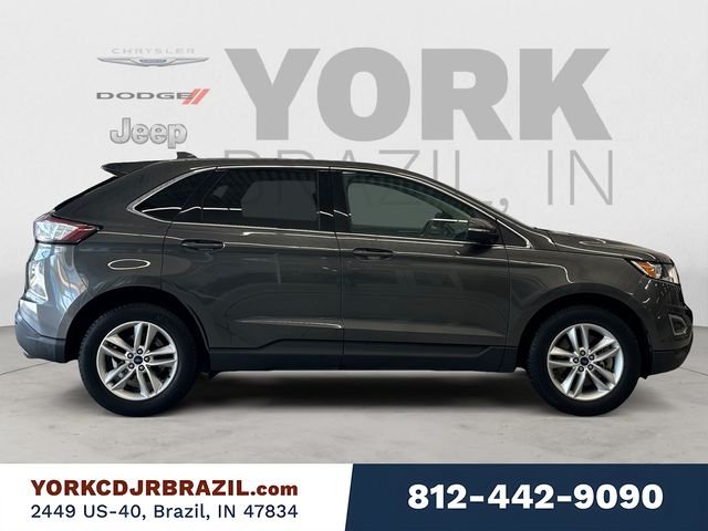 Used 2015  Ford SEL image 6