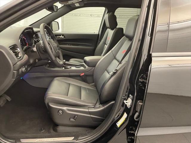 New 2026 Diamond Black Clear-Coat Exterior Paint Dodge GT PLUS image 16