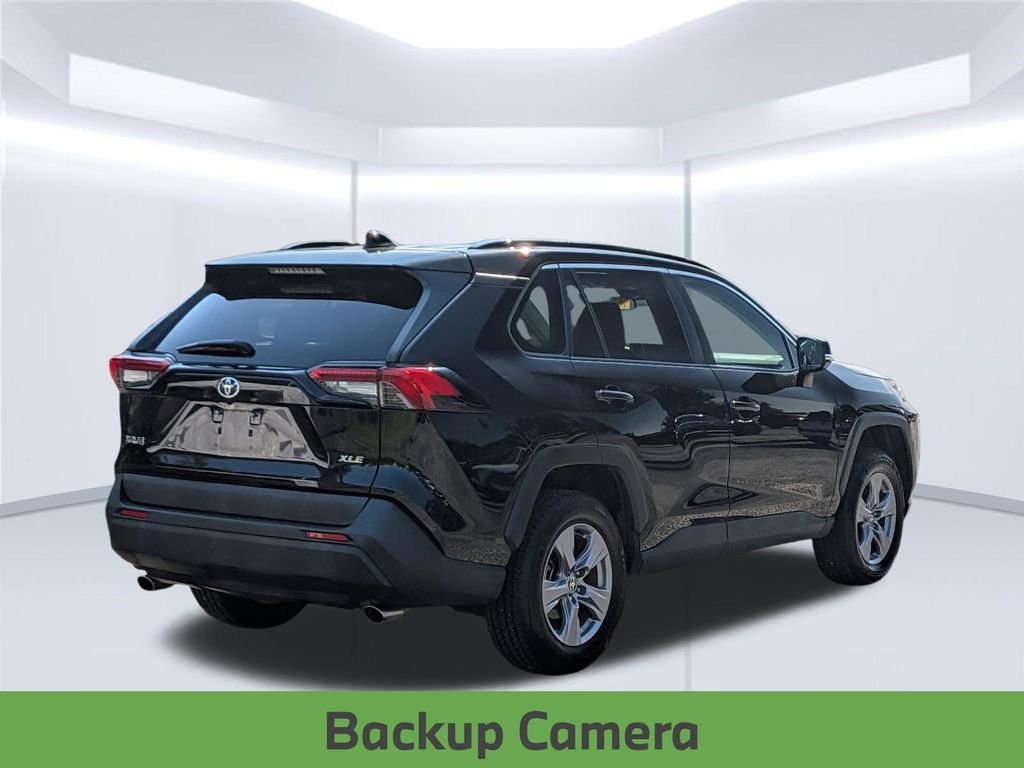 Used 2022 Black Toyota XLE image 7