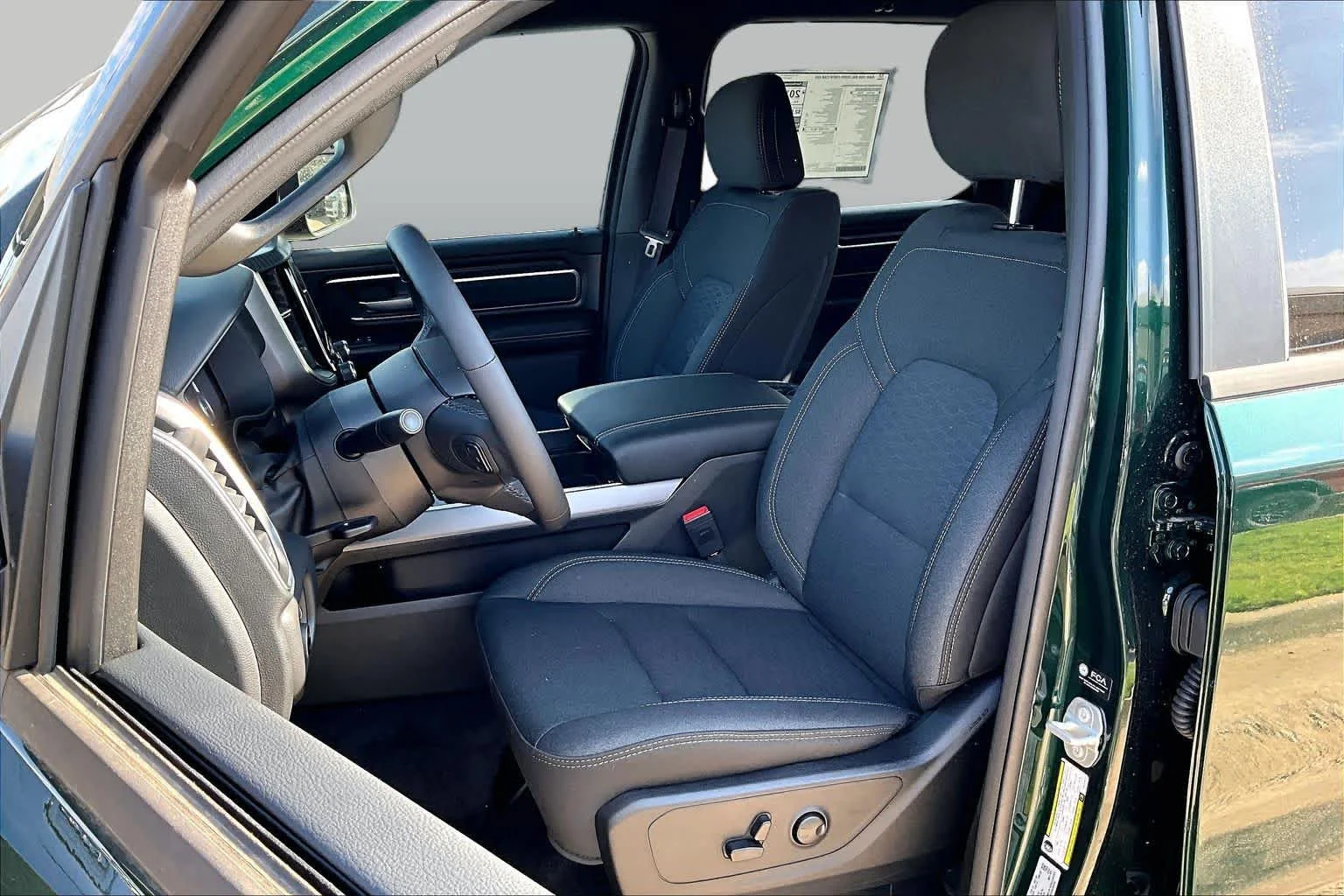 New 2026 Serrano-Green Metallic Exterior Paint RAM Big Horn image 9
