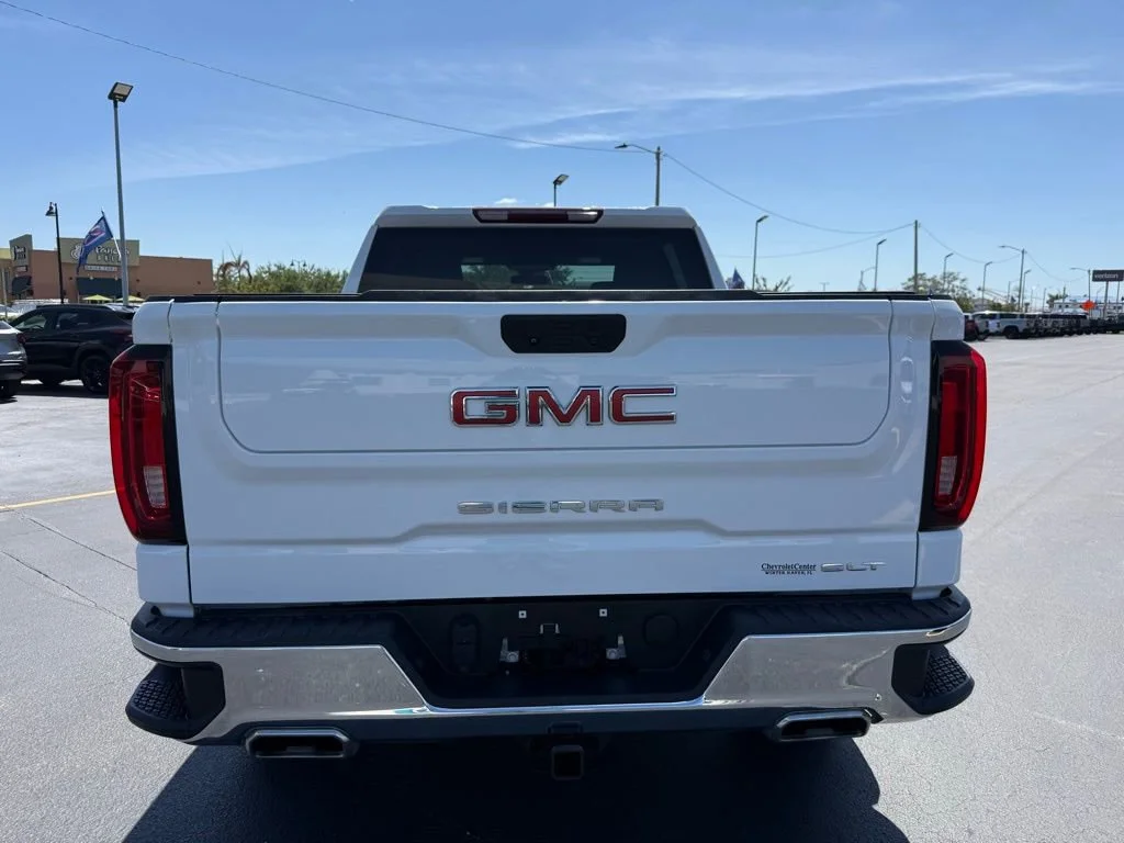 2023 GMC Sierra 1500 SLT - Photo 7