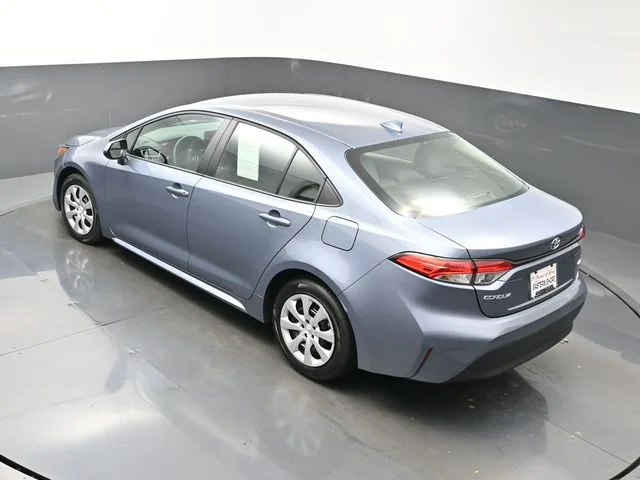 2025 Toyota Corolla LE - Photo 42