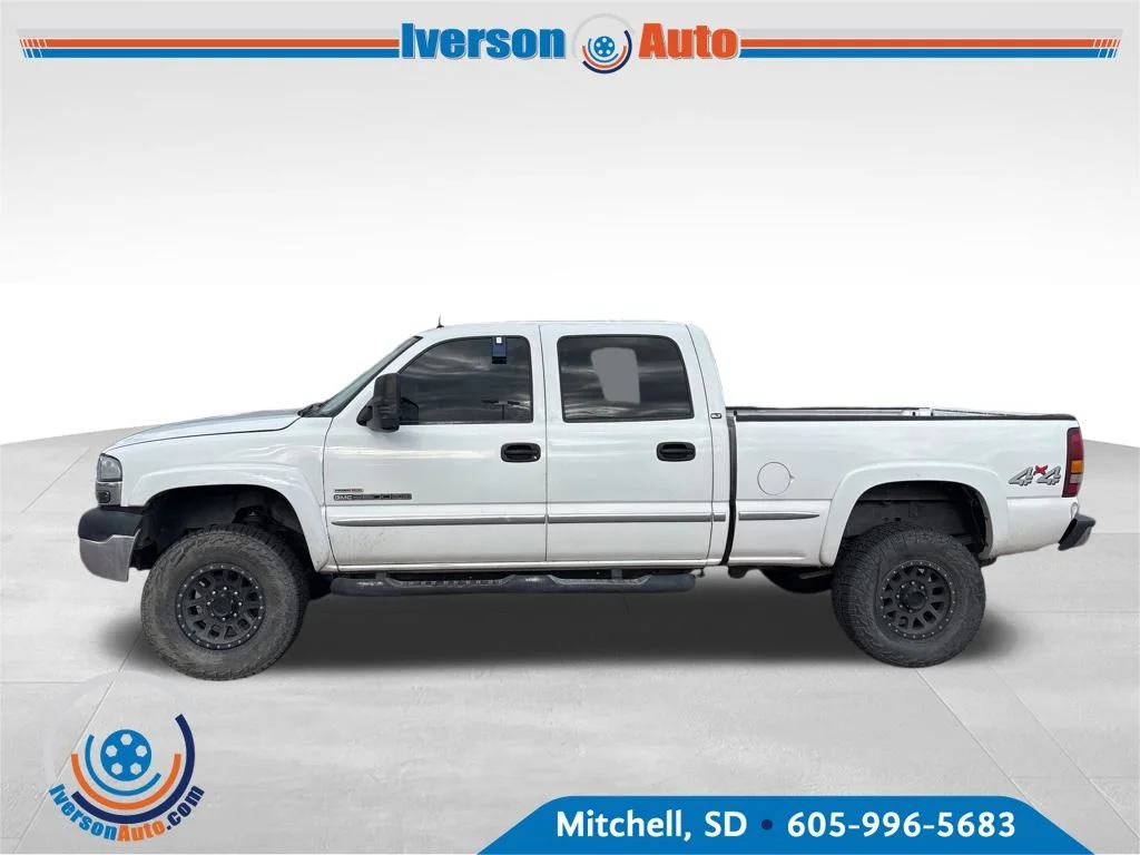 2002 GMC Sierra 4WD Crew Cab LWB SLE's photo