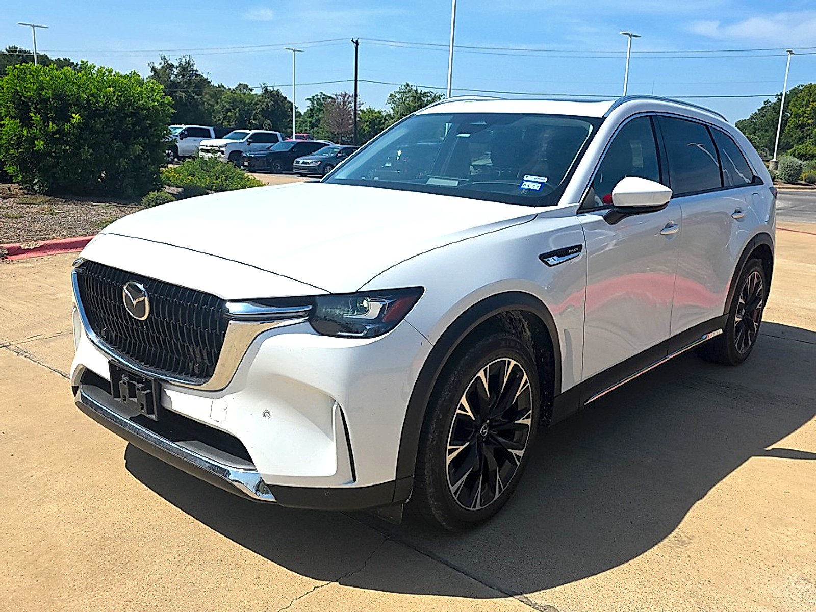 Used 2024 Rhodium White Premium Mazda Premium image 3