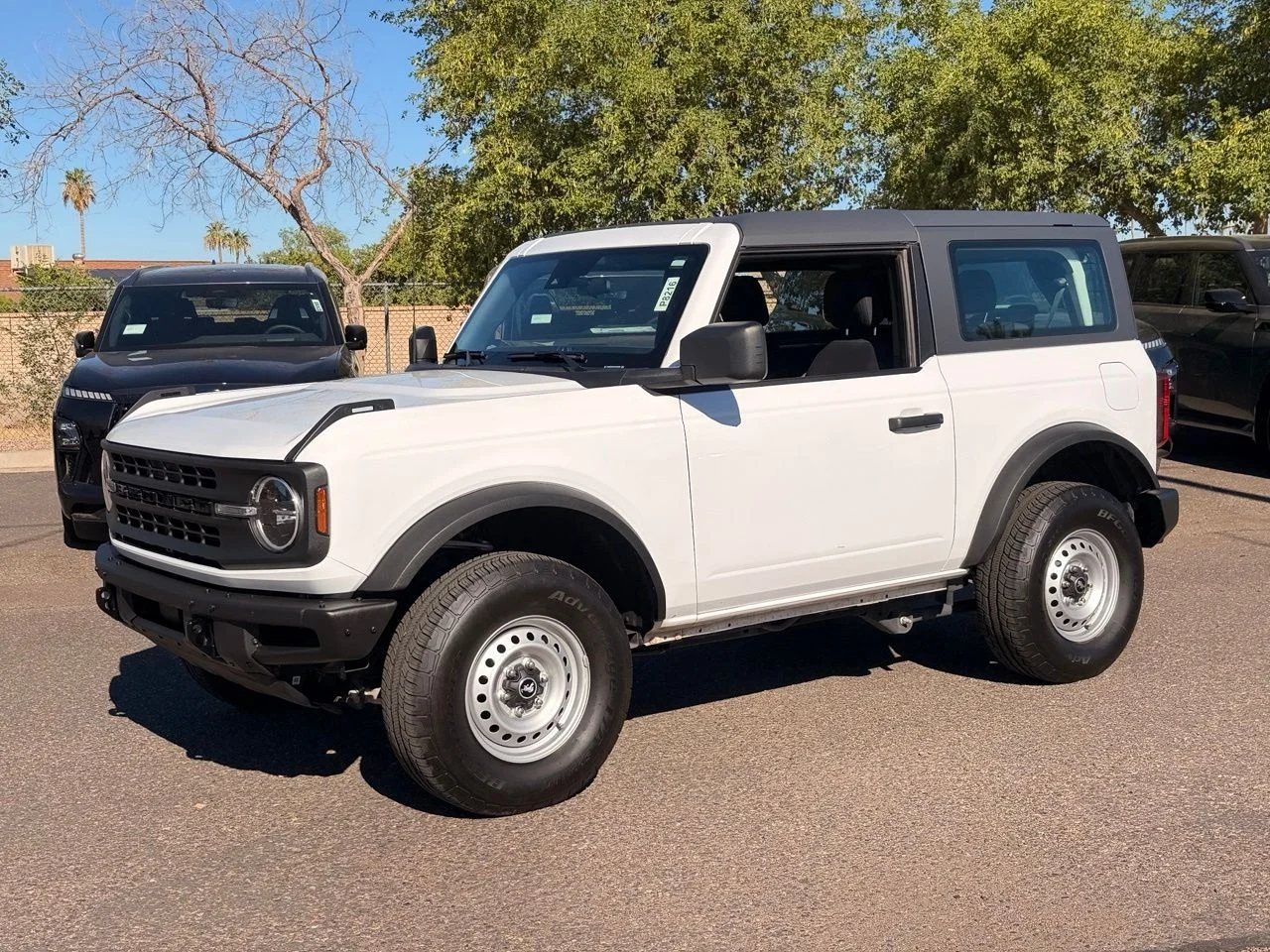 Used 2023 Oxford White Ford Base image 2