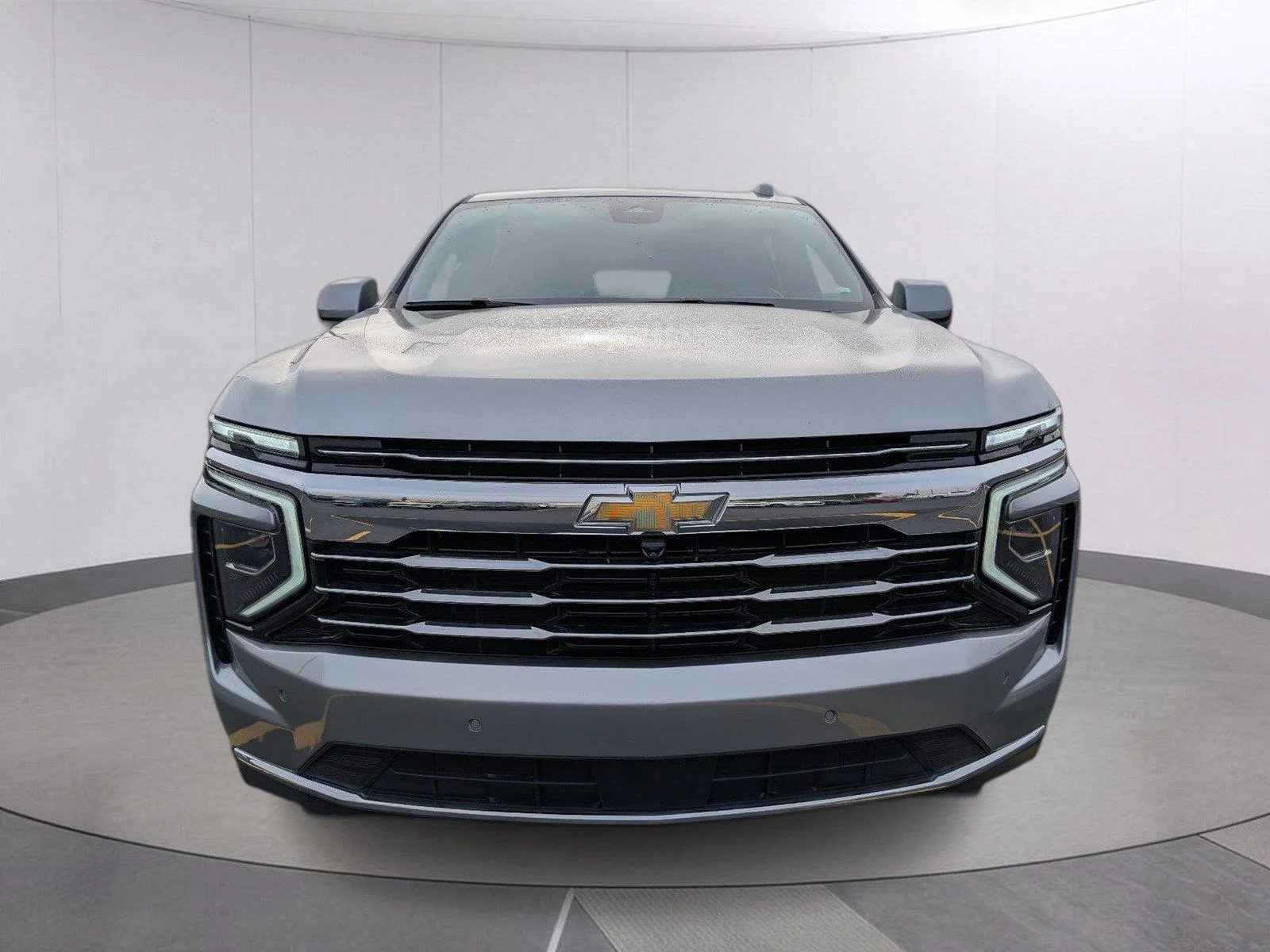 Used 2025 Sterling Gray Metallic Chevrolet LT image 10