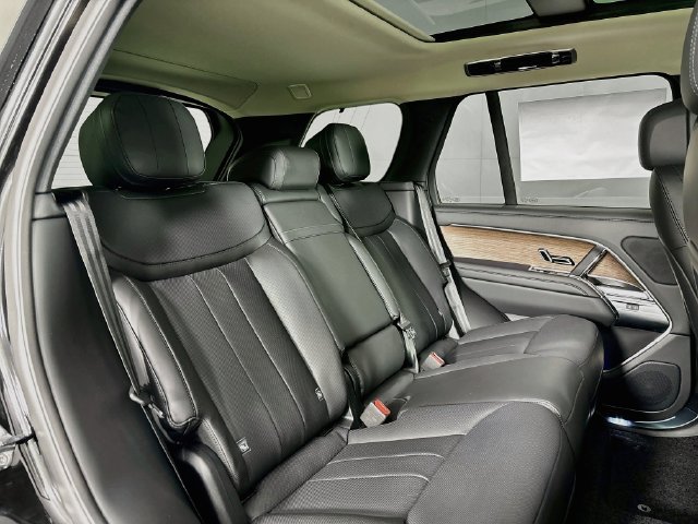 New 2027 Black Land Rover SE image 25