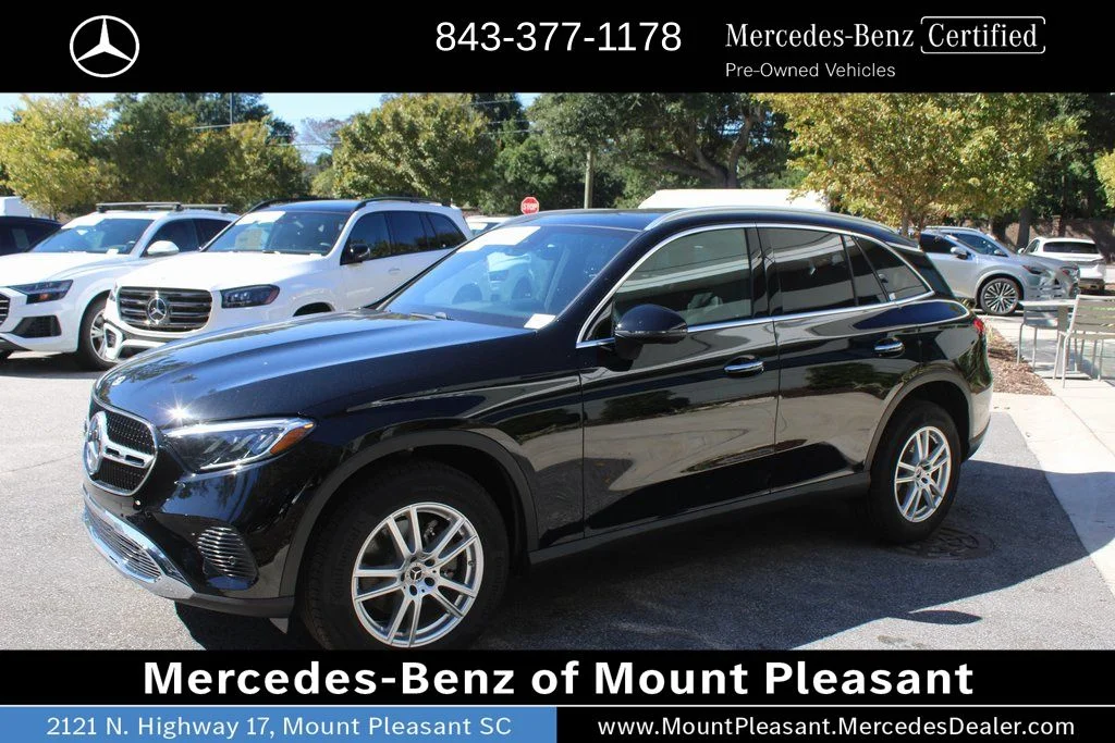 Certified Used 2025 Black Mercedes-Benz GLC 300 image 16