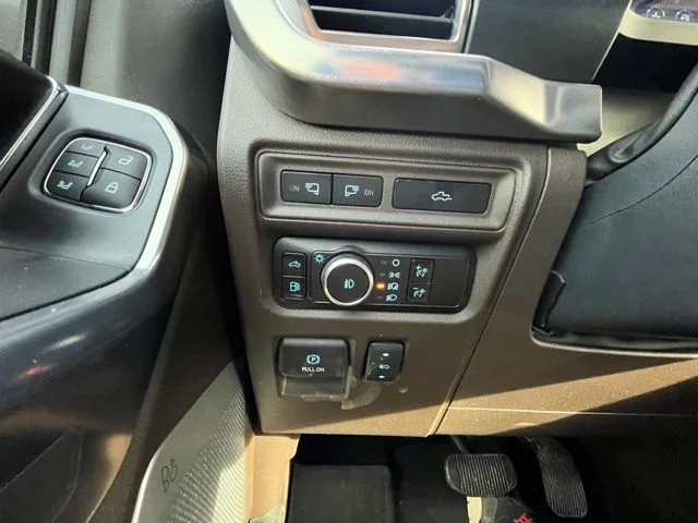 Used 2024 White Ford King Ranch image 13