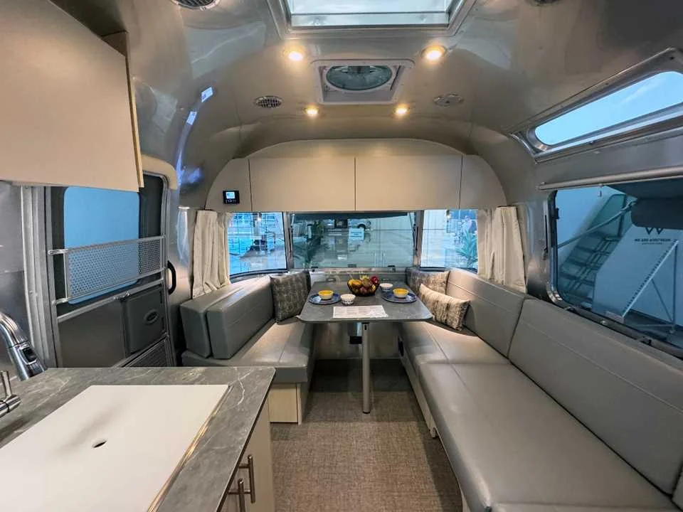 New 2026 SILVER AIRSTREAM  image 44