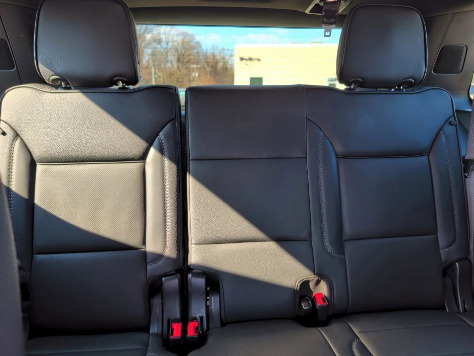 Used 2023 Sterling Metallic GMC Denali image 14