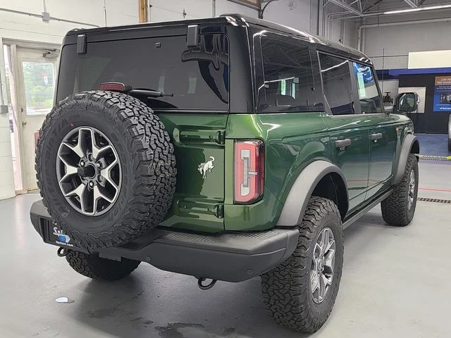 New 2025 Green Ford Badlands image 5