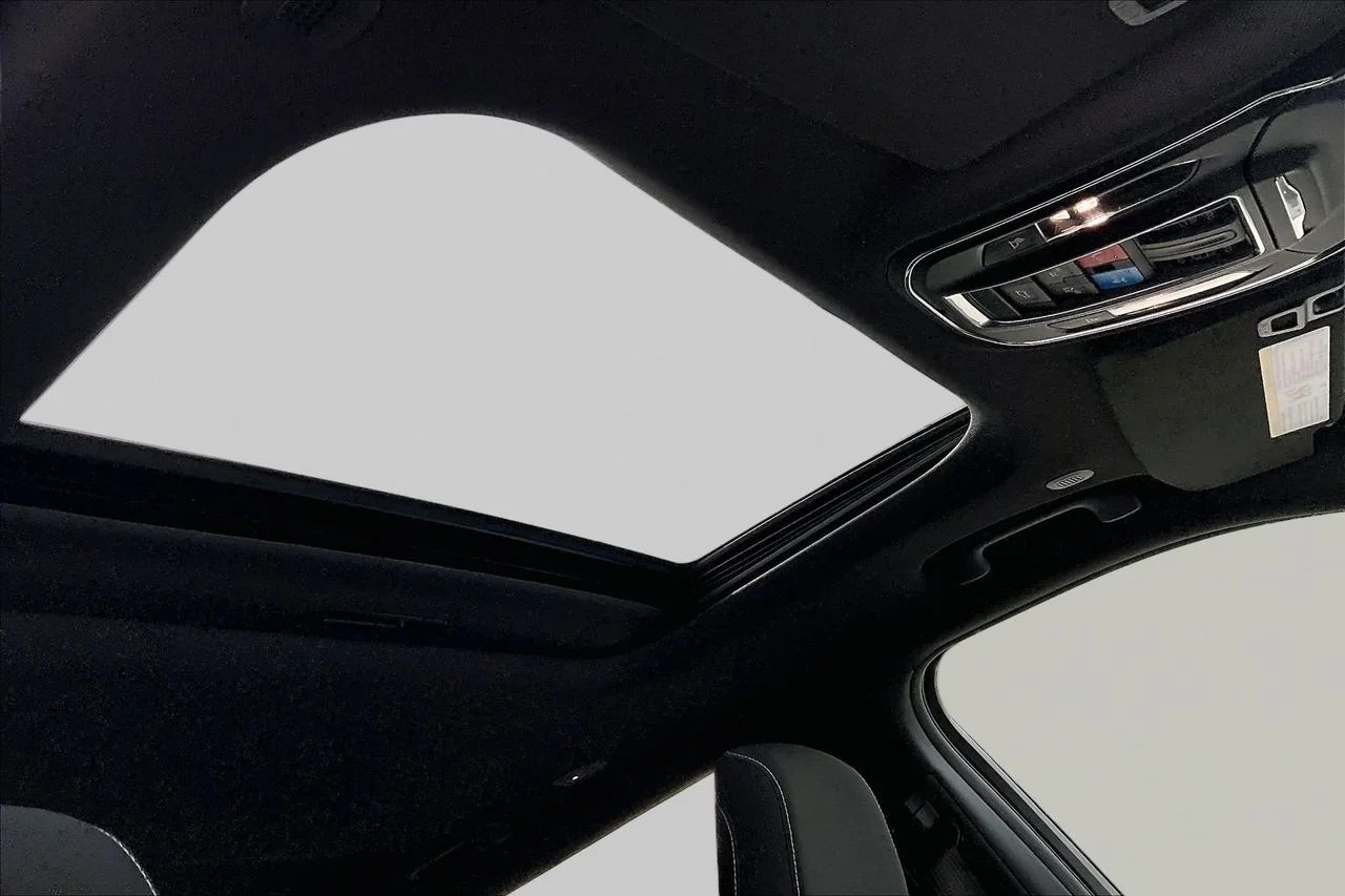 New 2026 Bright White Clearcoat Jeep Laredo X image 13