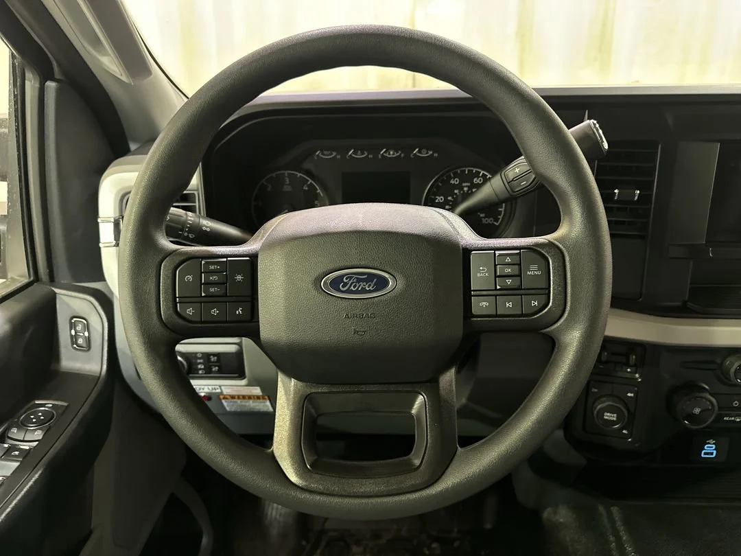 2026 Ford F-550 Super Duty Chassis Cab XL - Photo 15