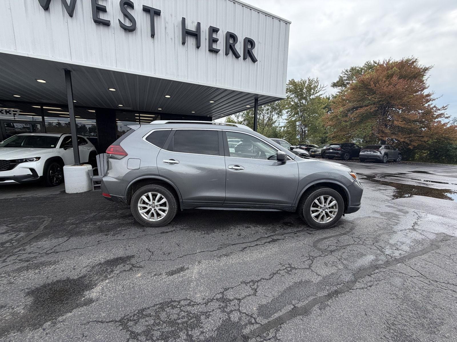 Used 2020 Gun Metallic Nissan SV image 9