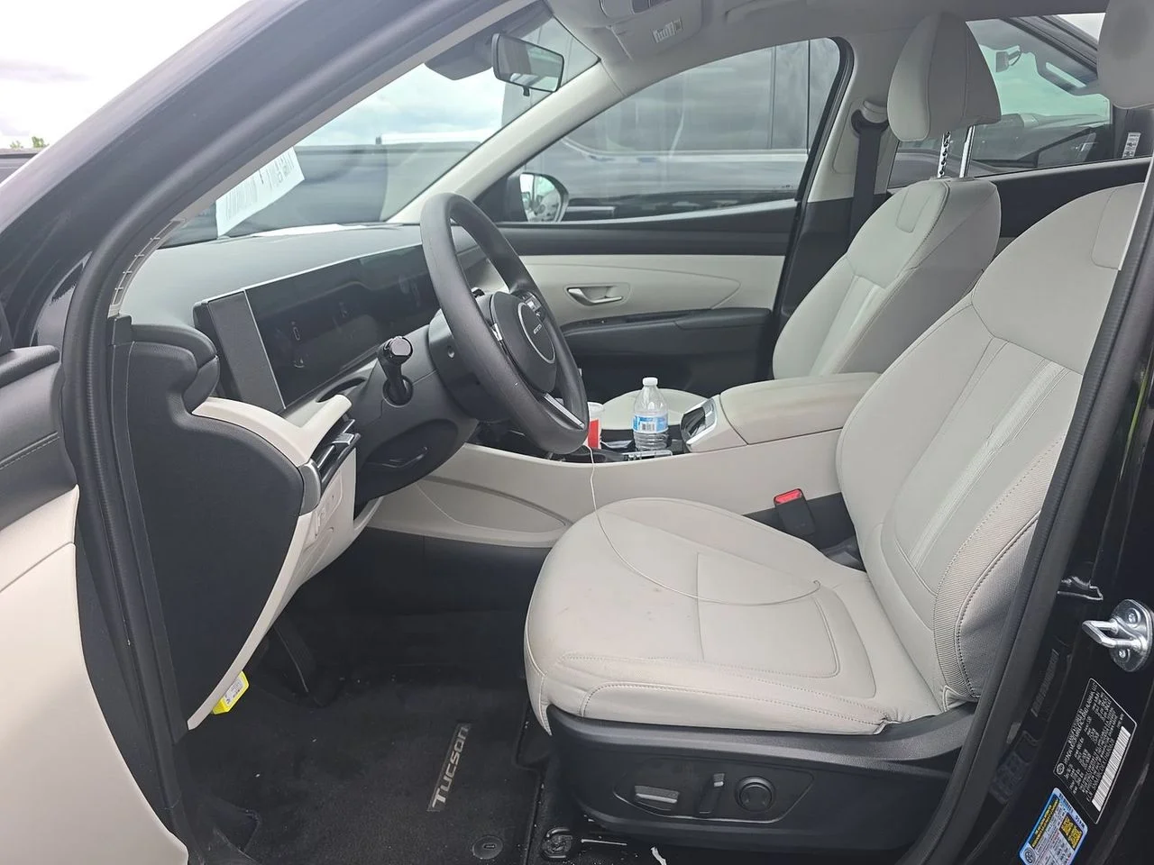 Used 2026 Black Hyundai SEL image 15