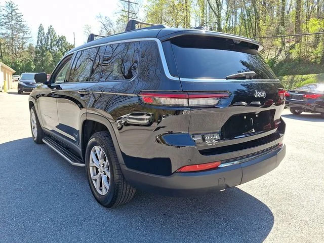 Used 2022 Black Jeep Limited image 6