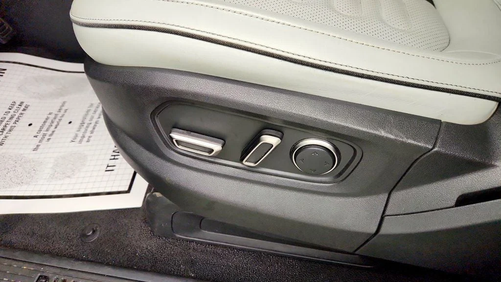 Used 2025 Midnight Rivian Adventure Dual-Motor Large Pack image 12