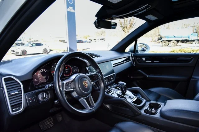 2023 Porsche Cayenne Base - Photo 11