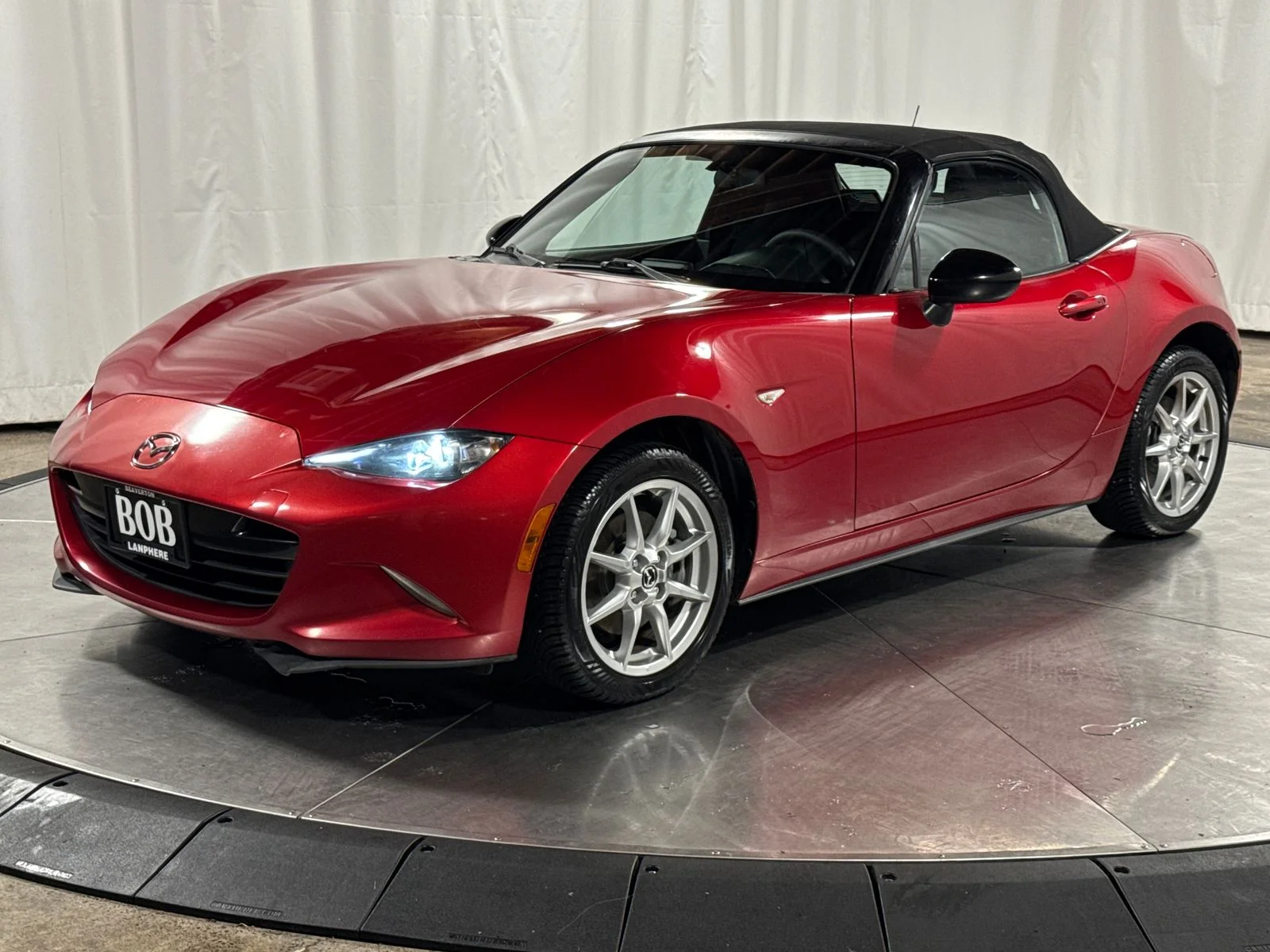 2017 Mazda MX-5 Miata Sport Auto's photo