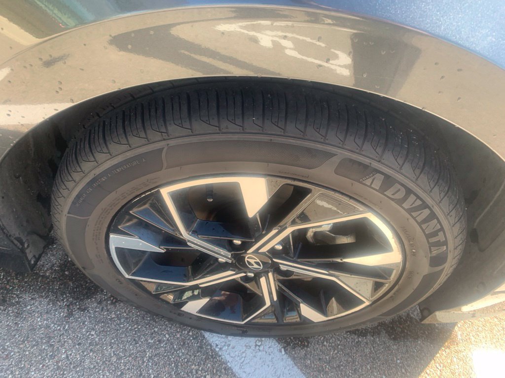 2025 Hyundai Sonata SEL - Photo 37