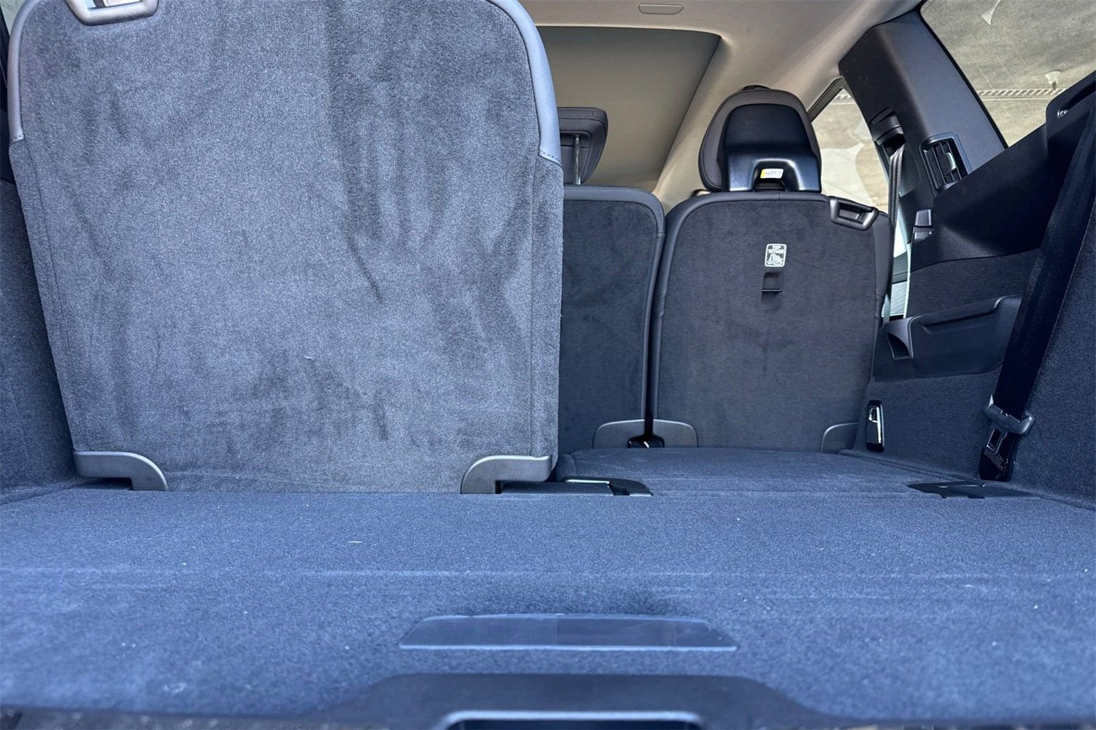 2026 Volvo XC90 Plus - Photo 15