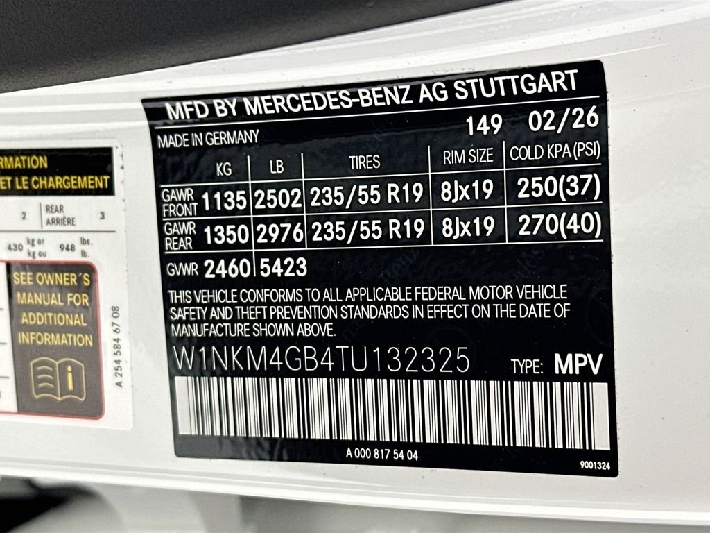 New 2026 Polar White Mercedes-Benz GLC 300 image 34
