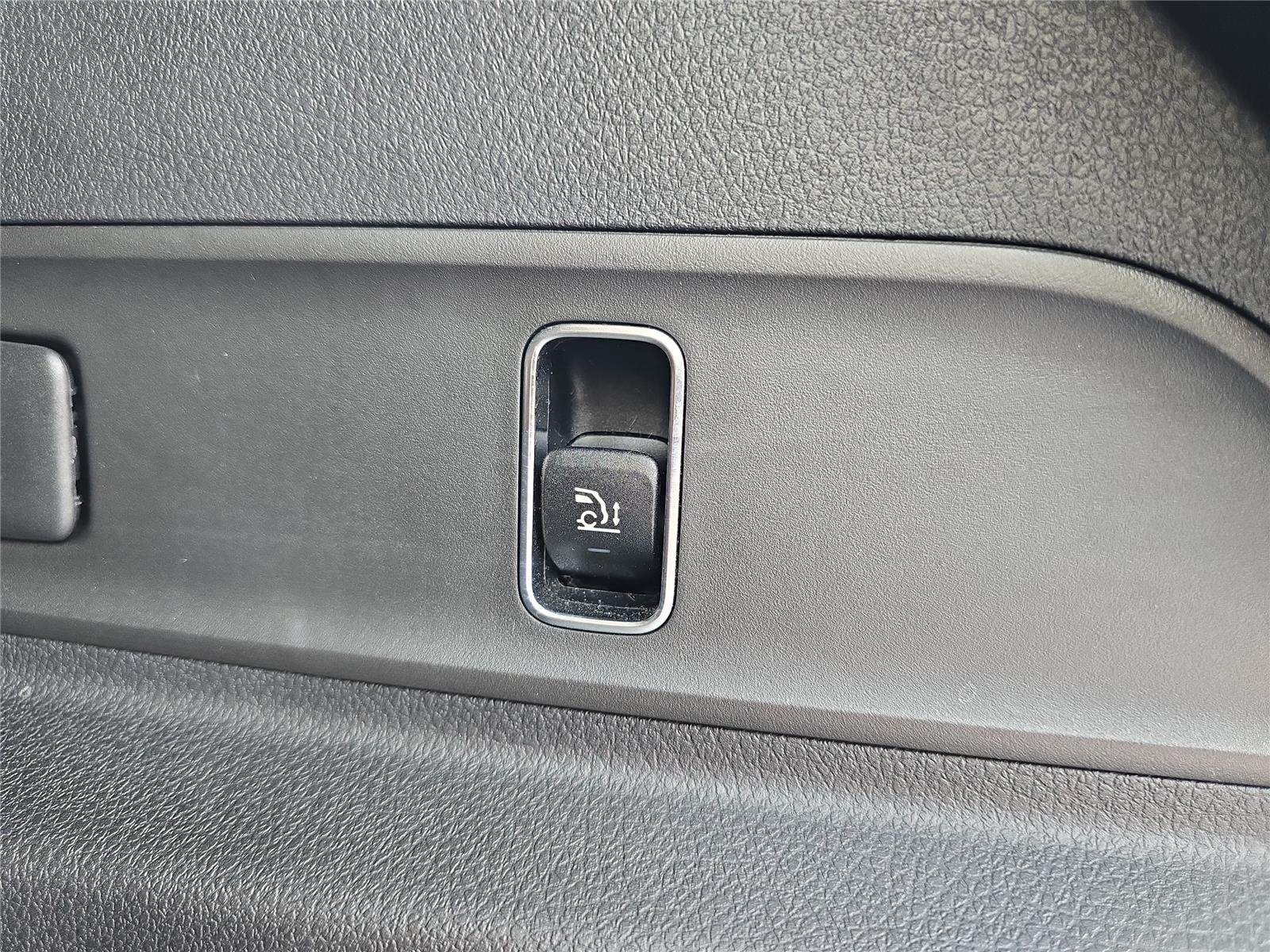 Used 2021 Black Mercedes-Benz AMG® GLE 53 image 29