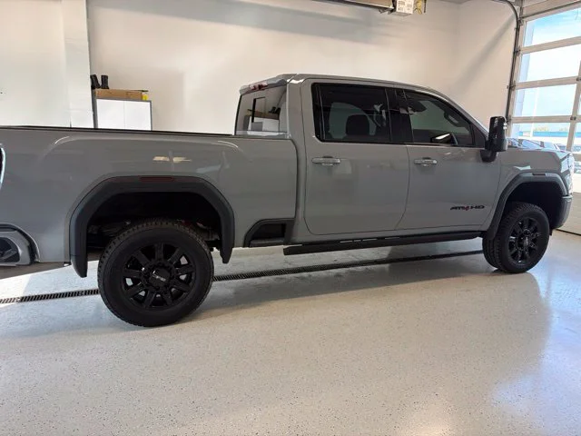 Used 2025 Gray GMC AT4 image 10