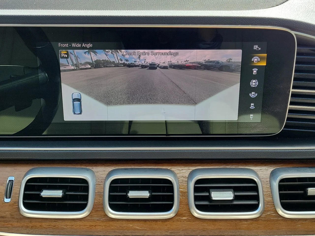 Certified Used 2023 White Mercedes-Benz GLE 350 image 19