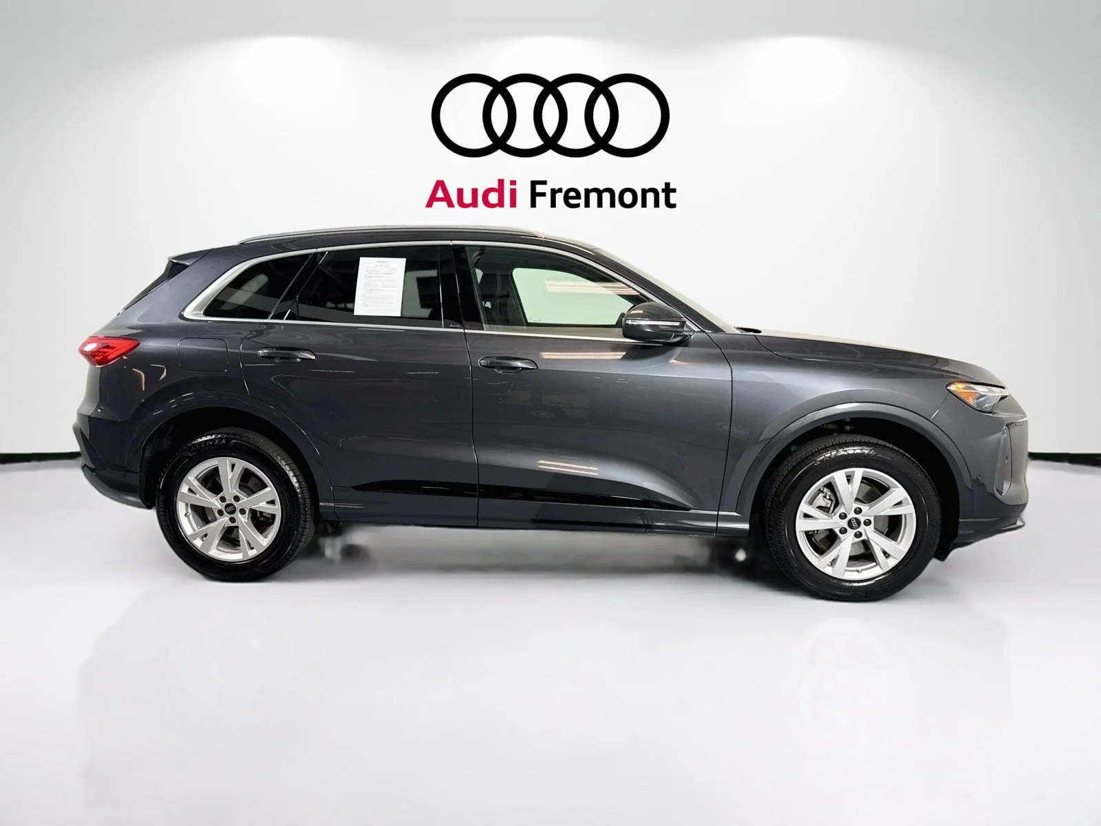Used 2025 Tambora Gray Audi Premium image 4