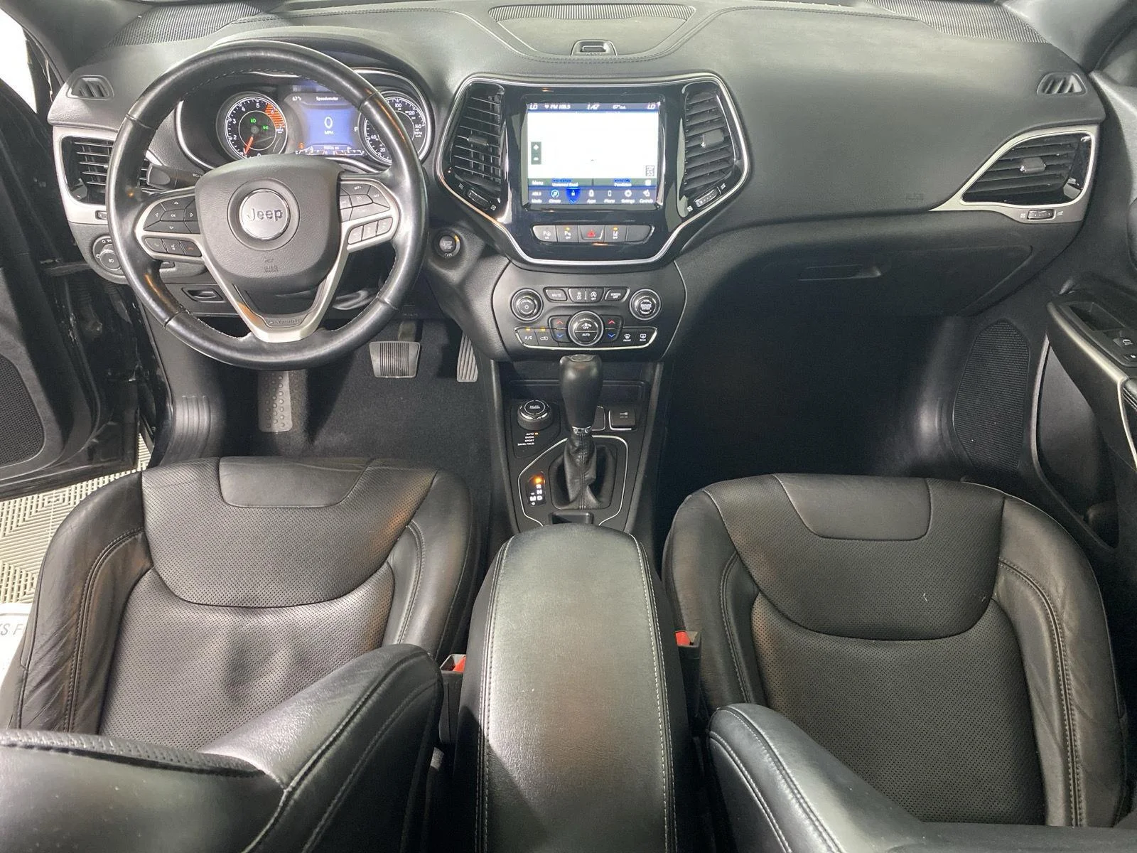 Used 2021 Diamond Black Crystal Pearlcoat Jeep High Altitude image 27