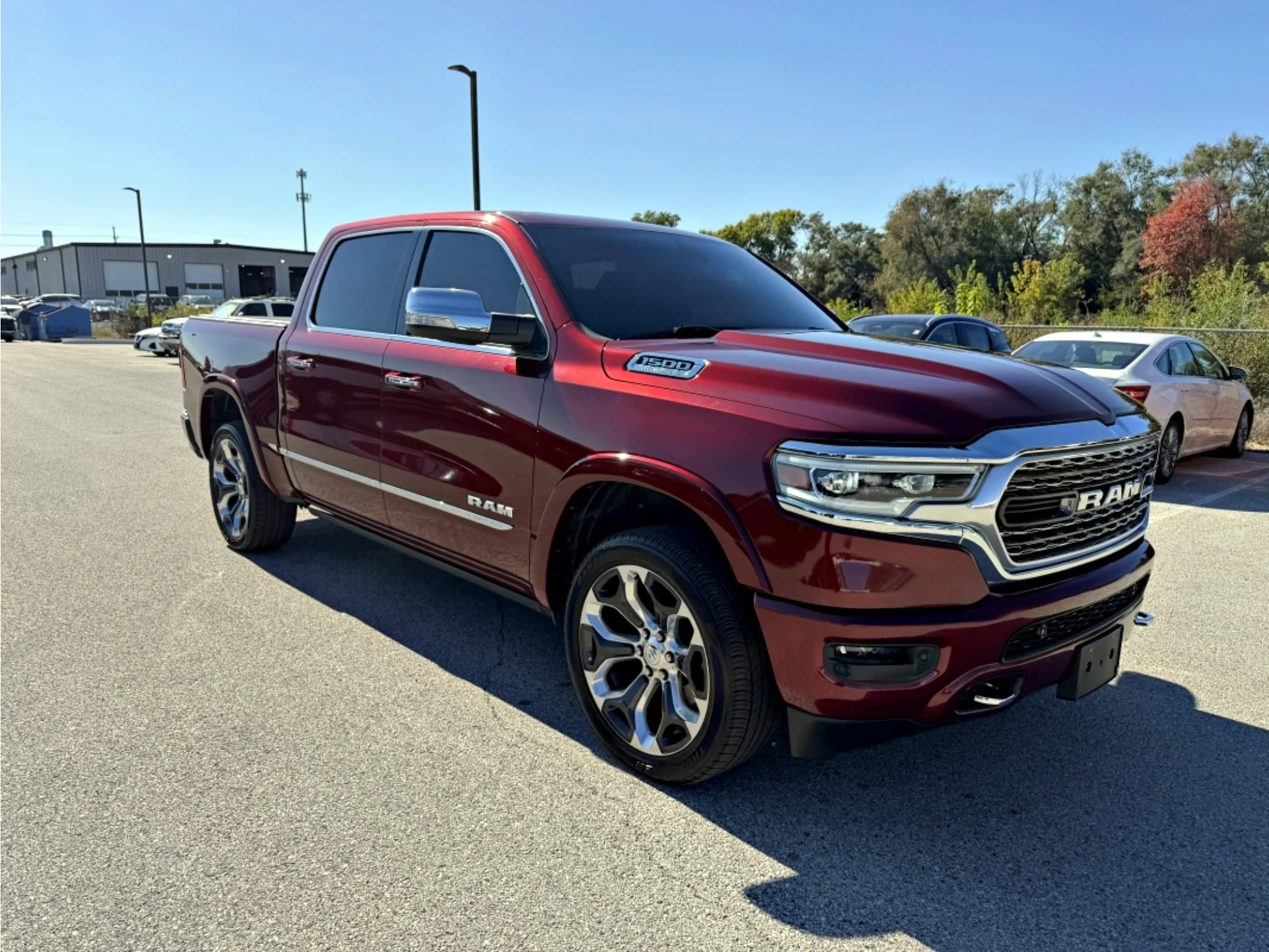Used 2019 Delmonico Red Pearlcoat Ram Limited image 26