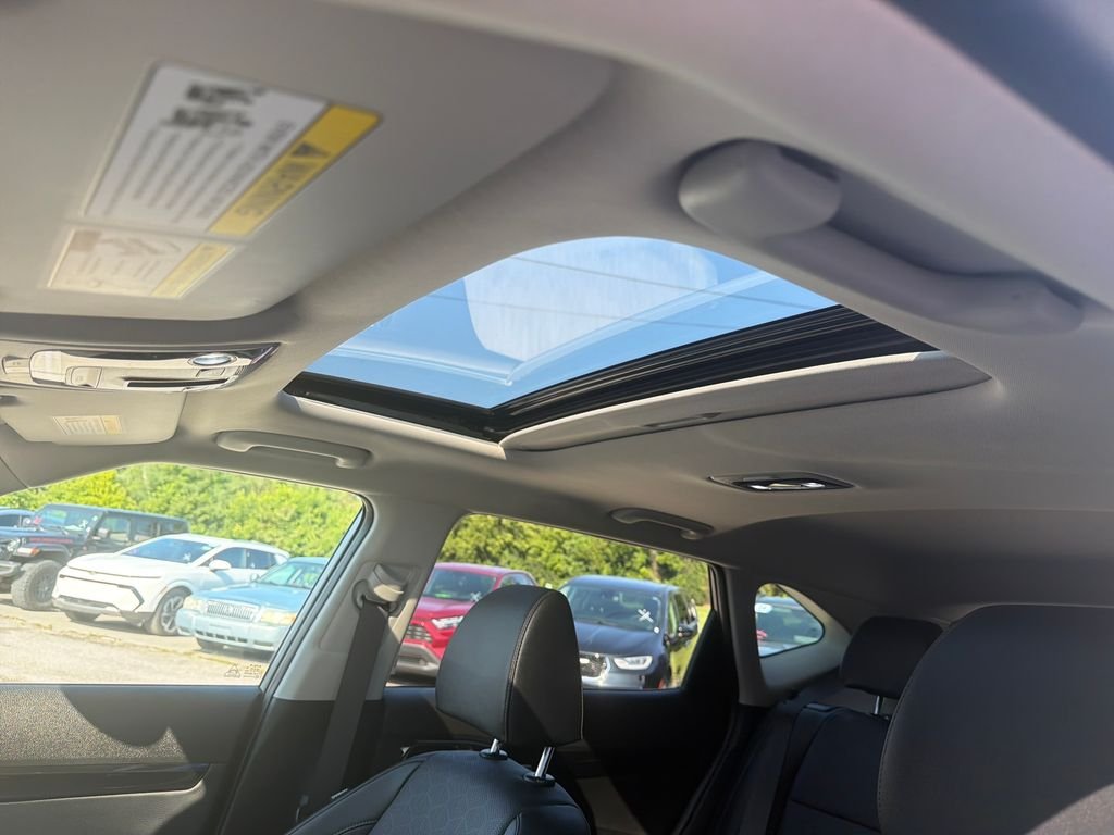 Used 2024 Gray Kia SX image 19